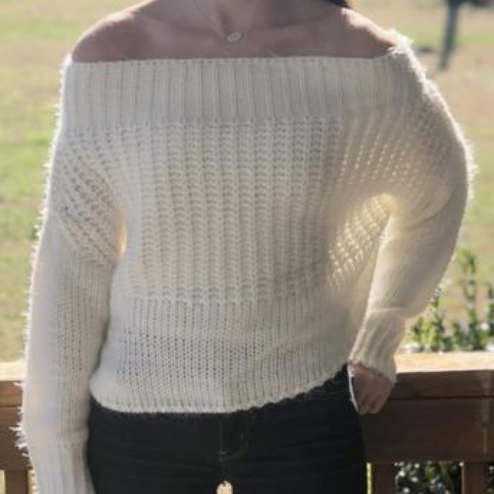 Ellie Off the Shoulder Sweater